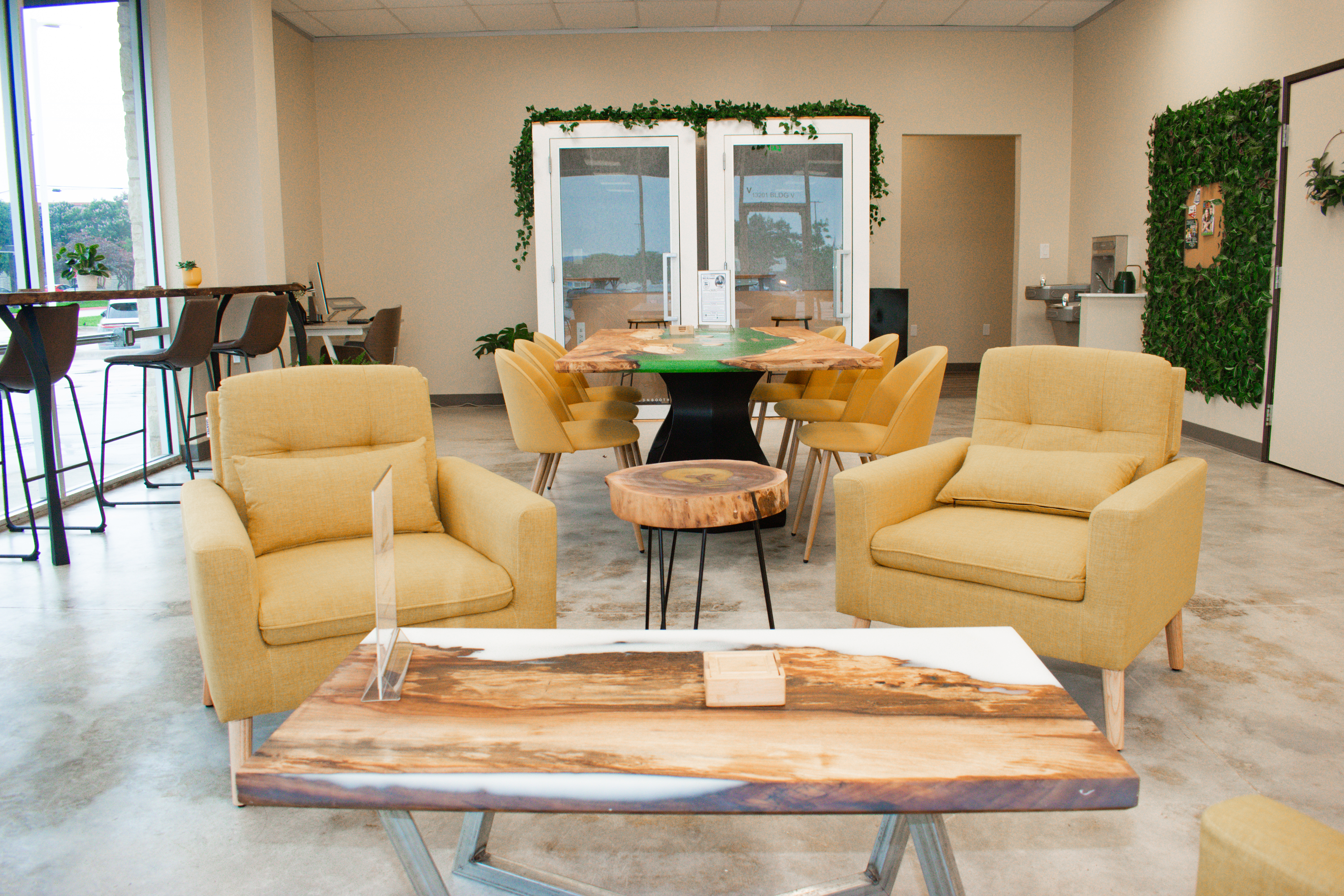 Lounge picture